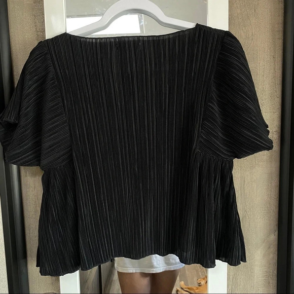 Madewell Micropleat Top - Picture 7 of 7